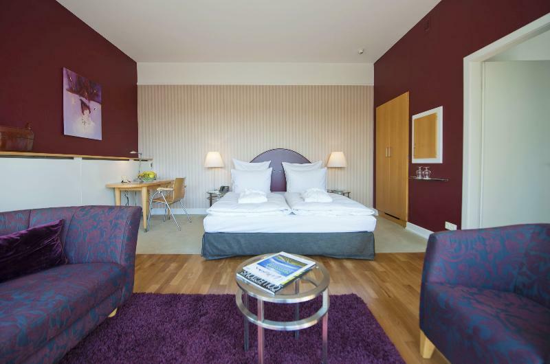 Privathotel Lindtner Hamburgo Exterior foto A room at the hotel