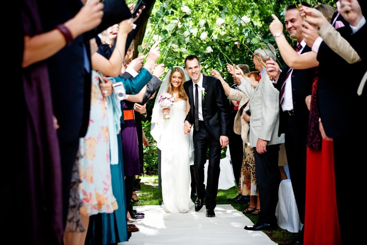 Privathotel Lindtner Hamburgo Exterior foto Jewish wedding